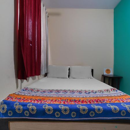 Spot On Komfort Guest House Rudrapur Екстериор снимка